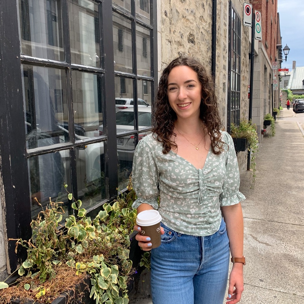 Meet your Posher, Alyssa